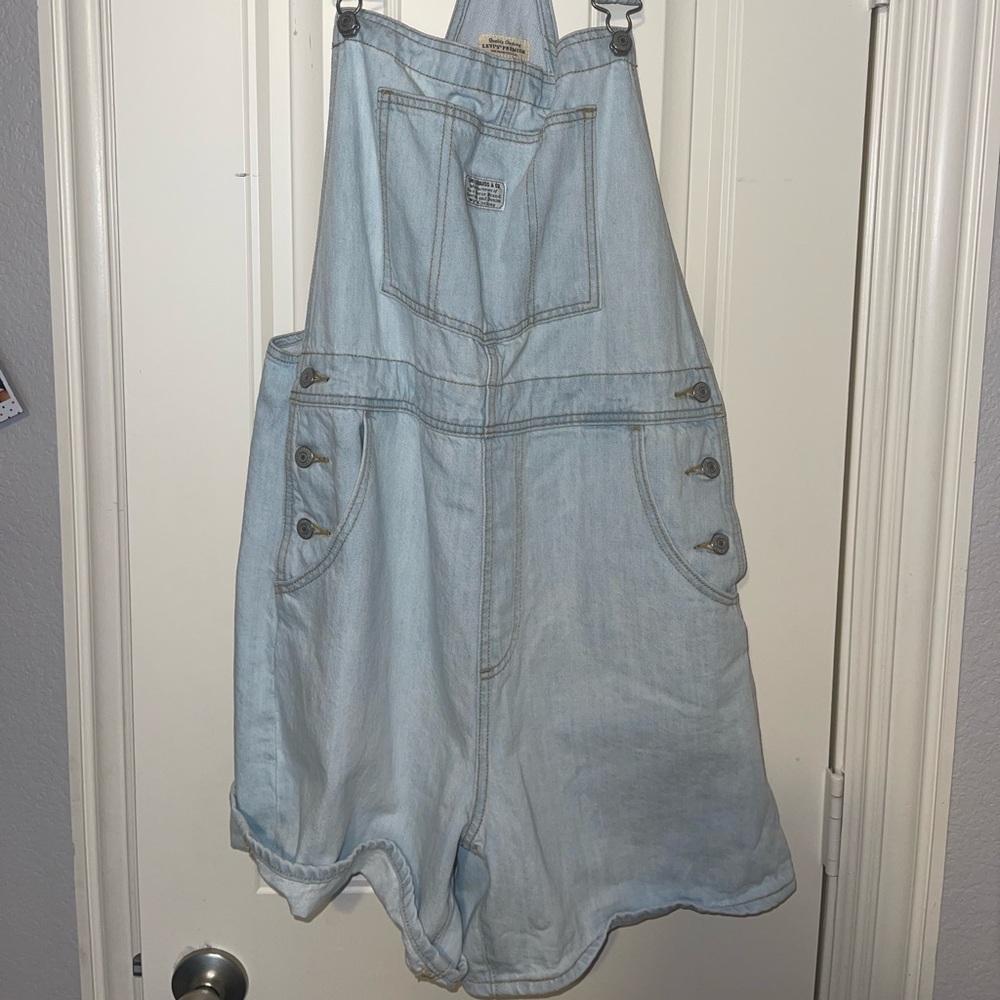 Levi short overalls
